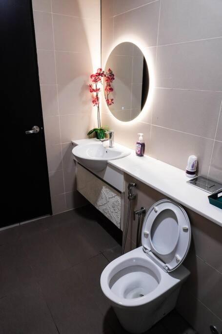 Apartment Centre,2br 2bt 7pax, 5min Ciq