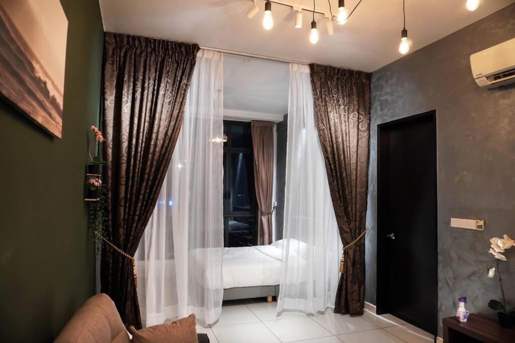 Apartment Centre,2br 2bt 7pax, 5min Ciq